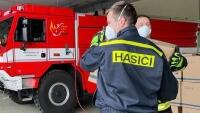 hasiči distribudće EyXiFu9WQAIGXs 